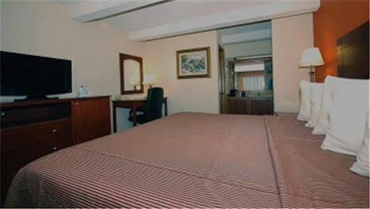 Western Montis 3*